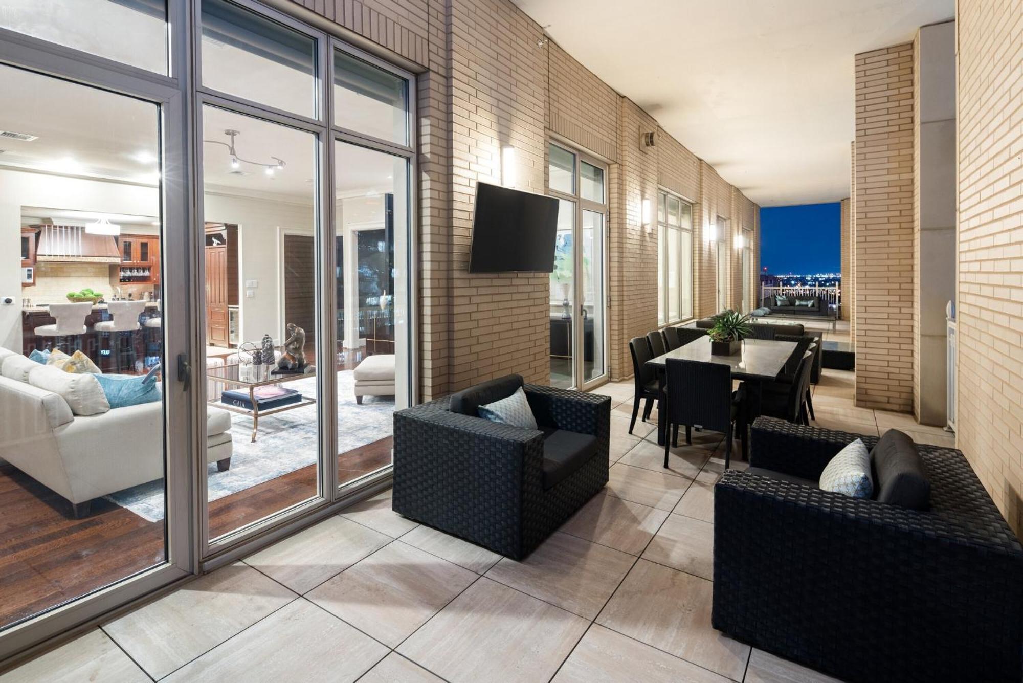 "Luxurious Sub Penthouse In Uptown Dallas Daire Dış mekan fotoğraf